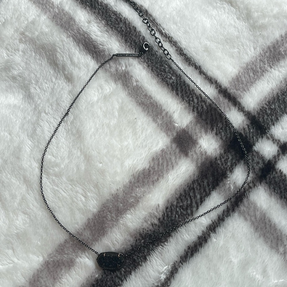 Kendra Scott Black Necklace Elegant Jewelry